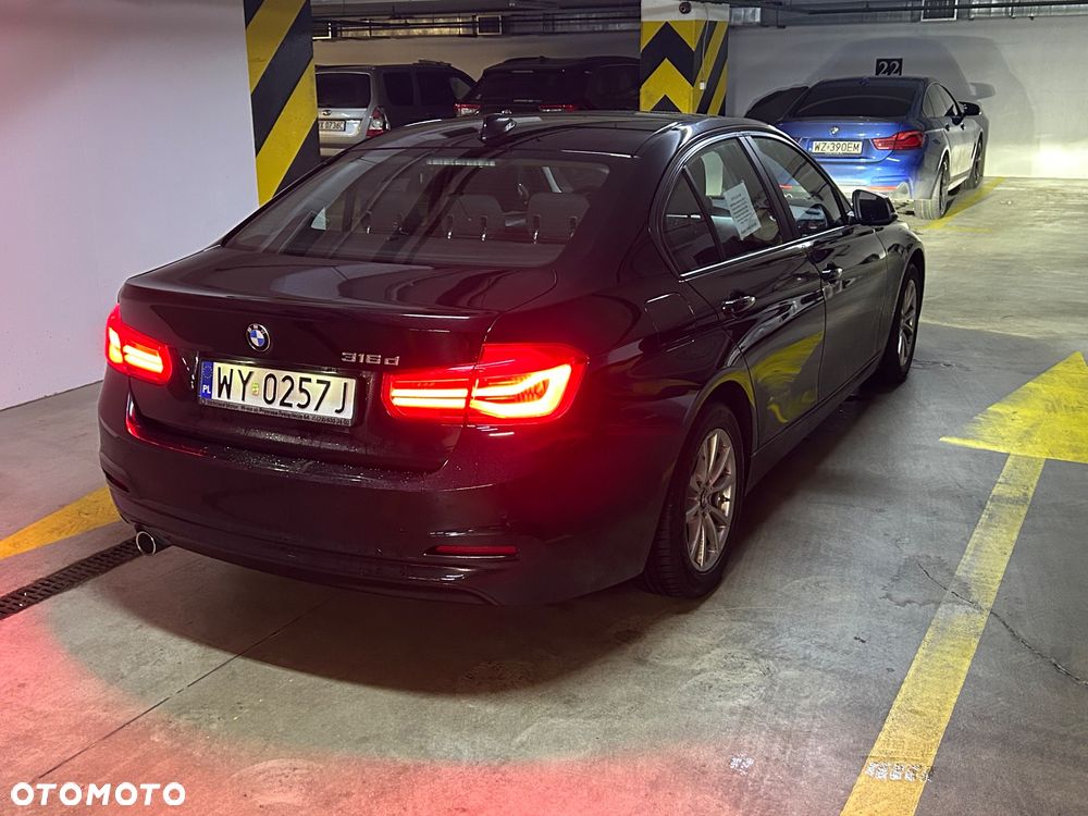 BMW Seria 3 316d - 17
