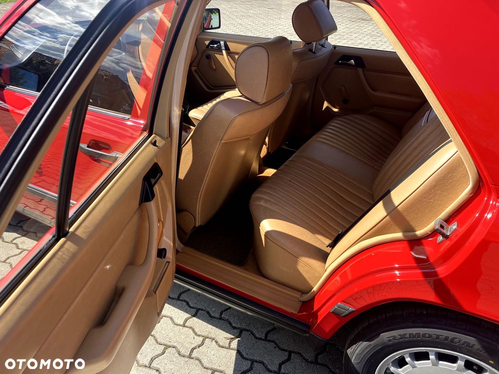 Mercedes-Benz W124 (1984-1993) - 5
