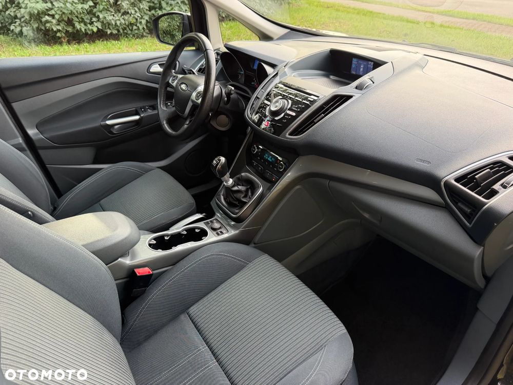 Ford C-MAX 2.0 TDCi Titanium - 29