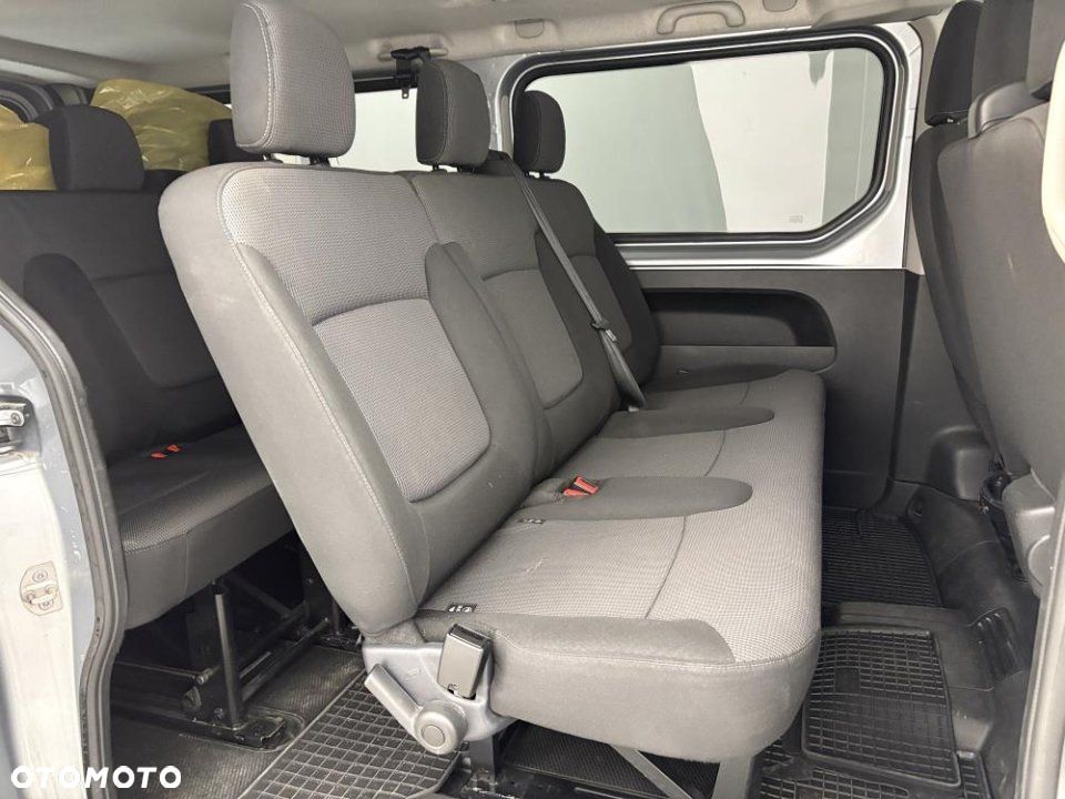 Renault Trafic - 19