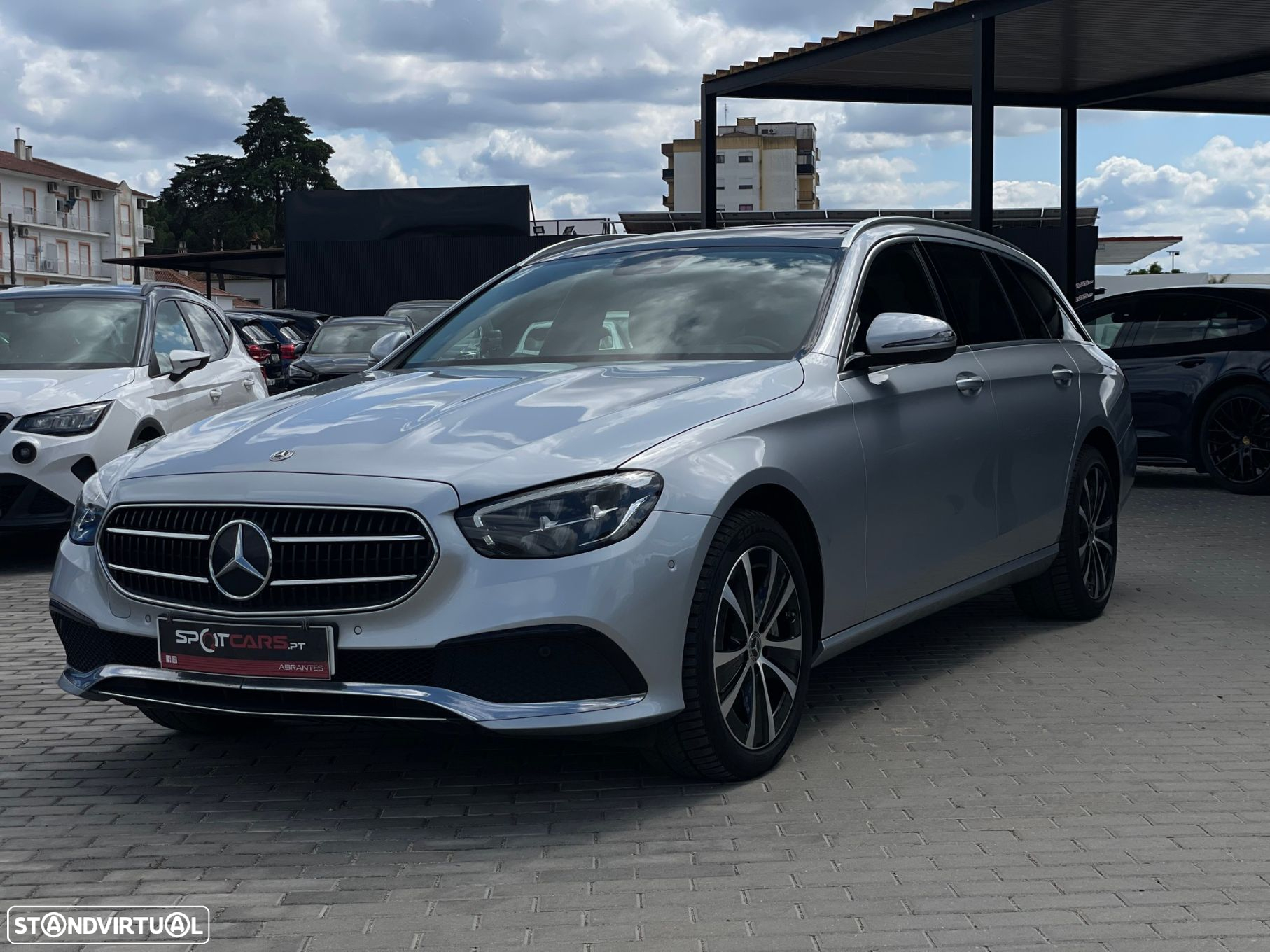 Mercedes-Benz E 300 de Avantgarde 4Matic - 3