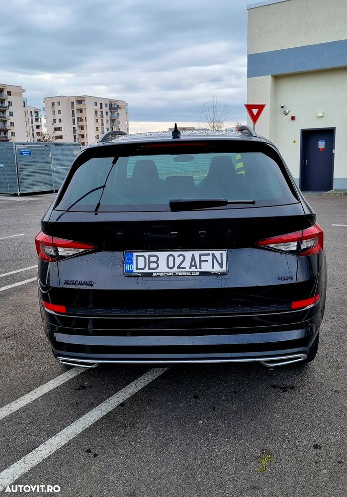 Skoda Kodiaq 2.0 TDI 4X4 DSG Sportline - 4