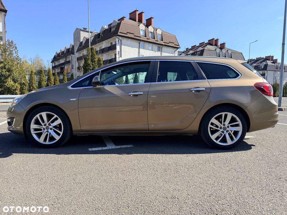 Opel Astra 1.6 SIDI Turbo ecoFLEX Start/Stop Innovation - 16