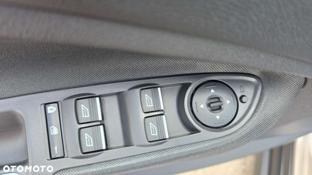 Ford C-MAX - 24