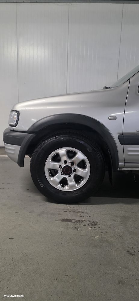 Opel Frontera 2.2 DTi - 10