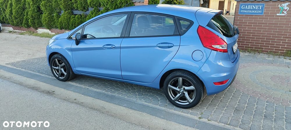 Ford Fiesta 1.25 Ambiente - 3