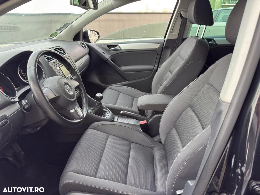 Volkswagen Golf 2.0 TDI Comfortline 4Motion - 9