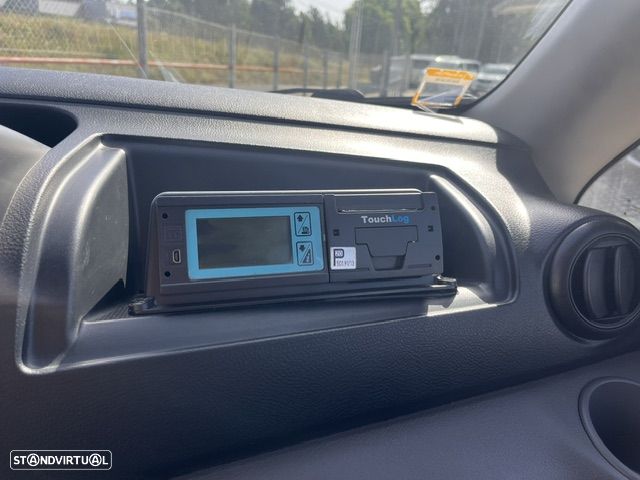 Nissan NV200 100% ELÉCTRICA COM FRIO - 14