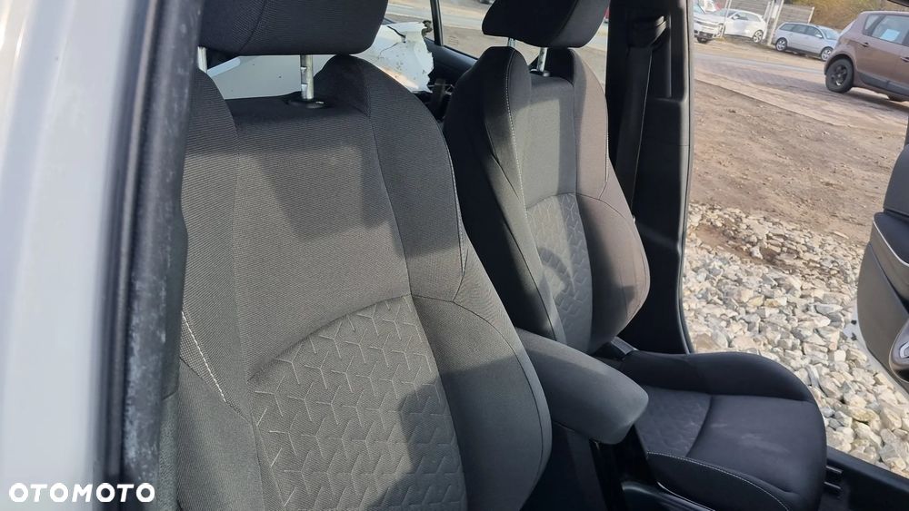 Toyota Corolla 1.8 Comfort - 30