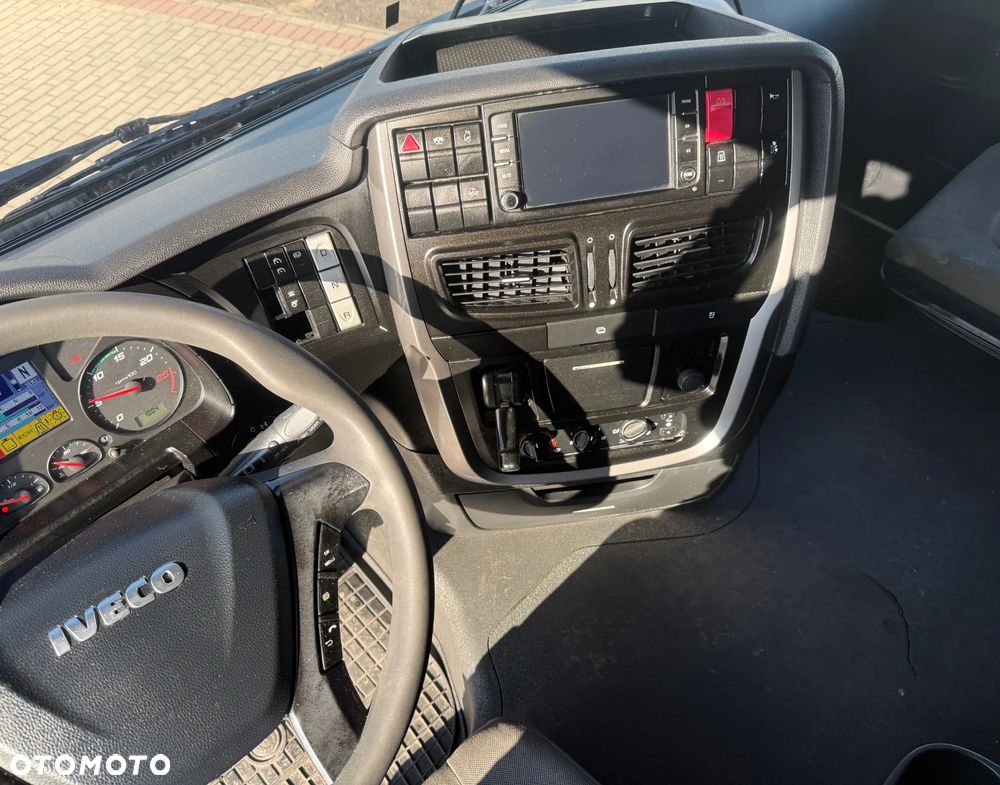 Iveco STRALIS AS STANDARD 460 AUTOMAT Euro6 2015 rok ADR Pierwszy Właściciel, Serwisowany - 11