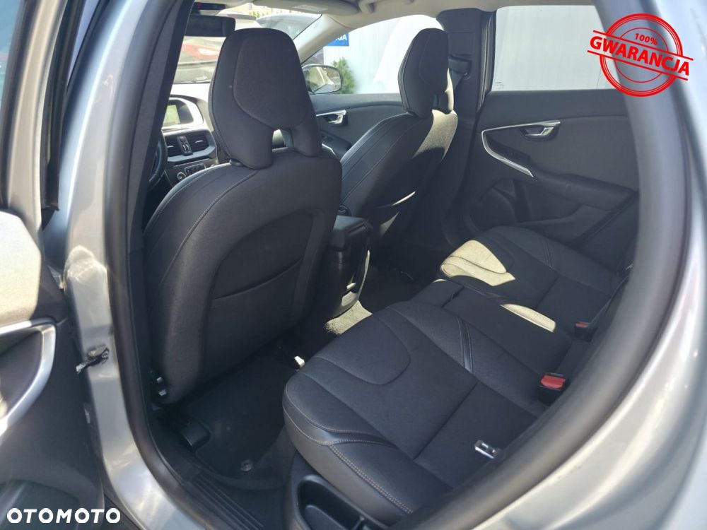 Volvo V40 - 20