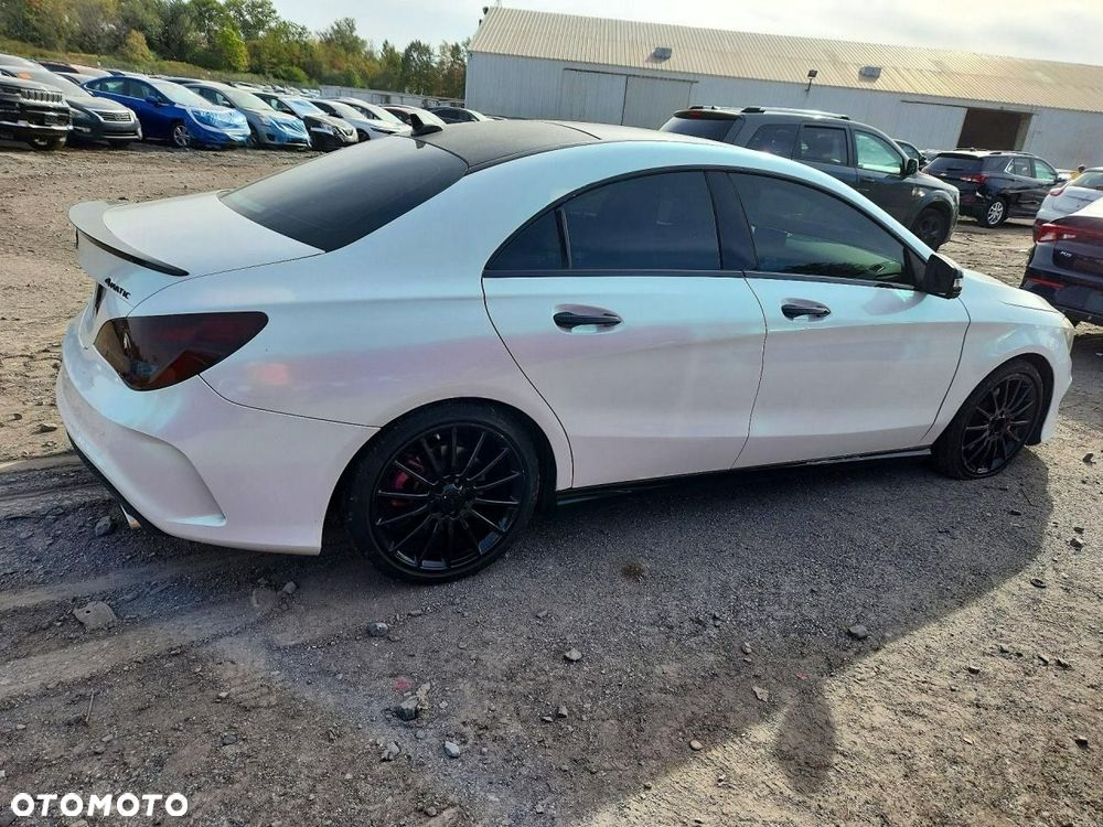 Mercedes-Benz CLA 250 4Matic 7G-DCT AMG Line - 4