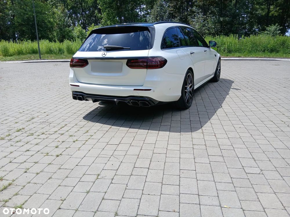 Mercedes-Benz Klasa E AMG 63 S 4Matic+ AMG Speedshift MCT-9G - 6