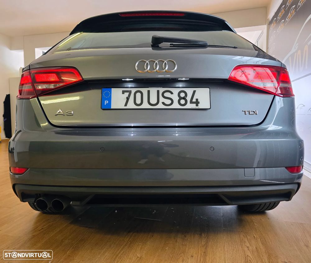 Audi A3 Sportback 2.0 TDI Design - 12