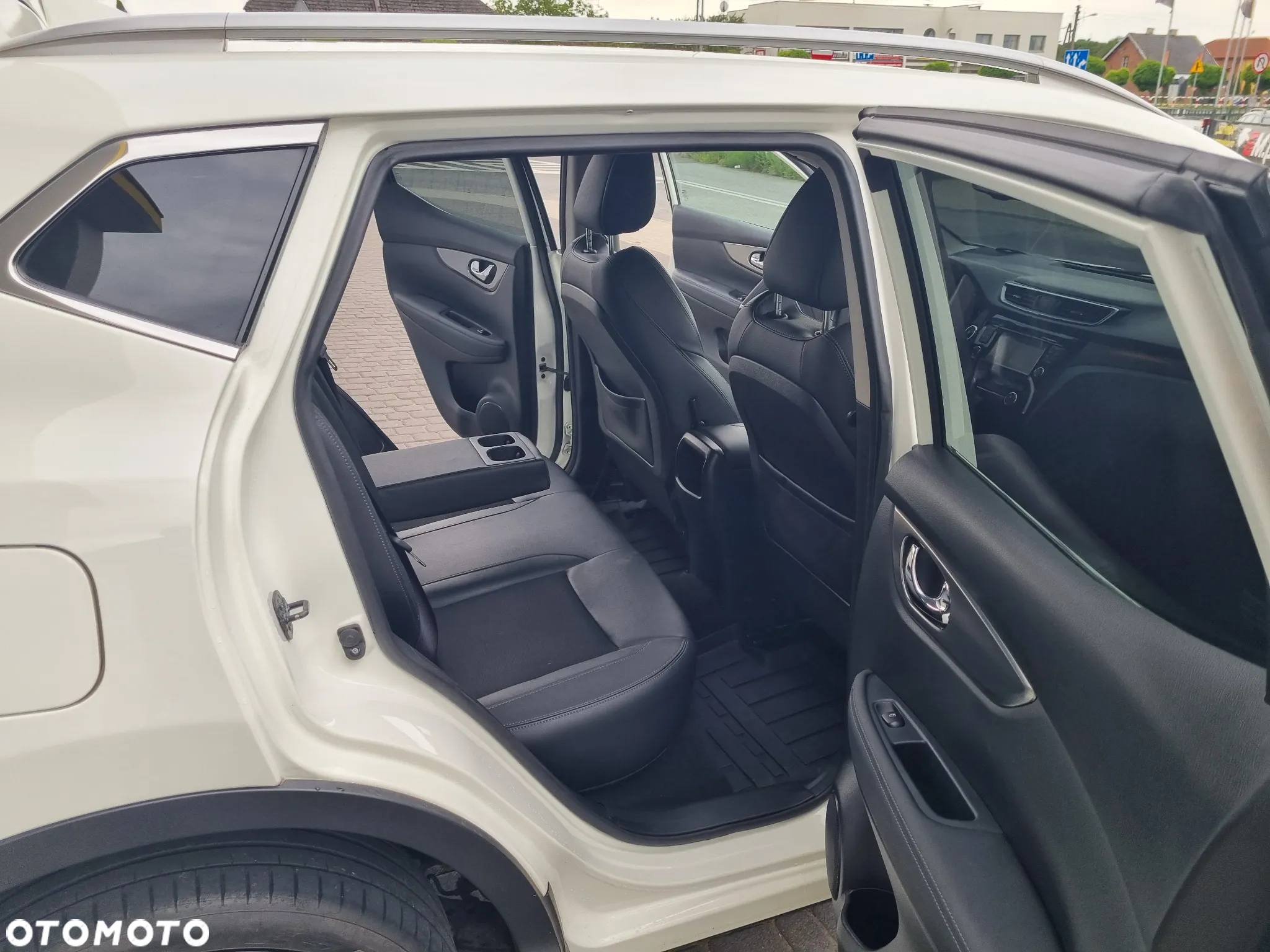 Nissan Qashqai 1.6 DCi Tekna - 8
