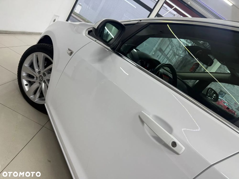 Opel Astra 1.6 CDTI Sport - 15