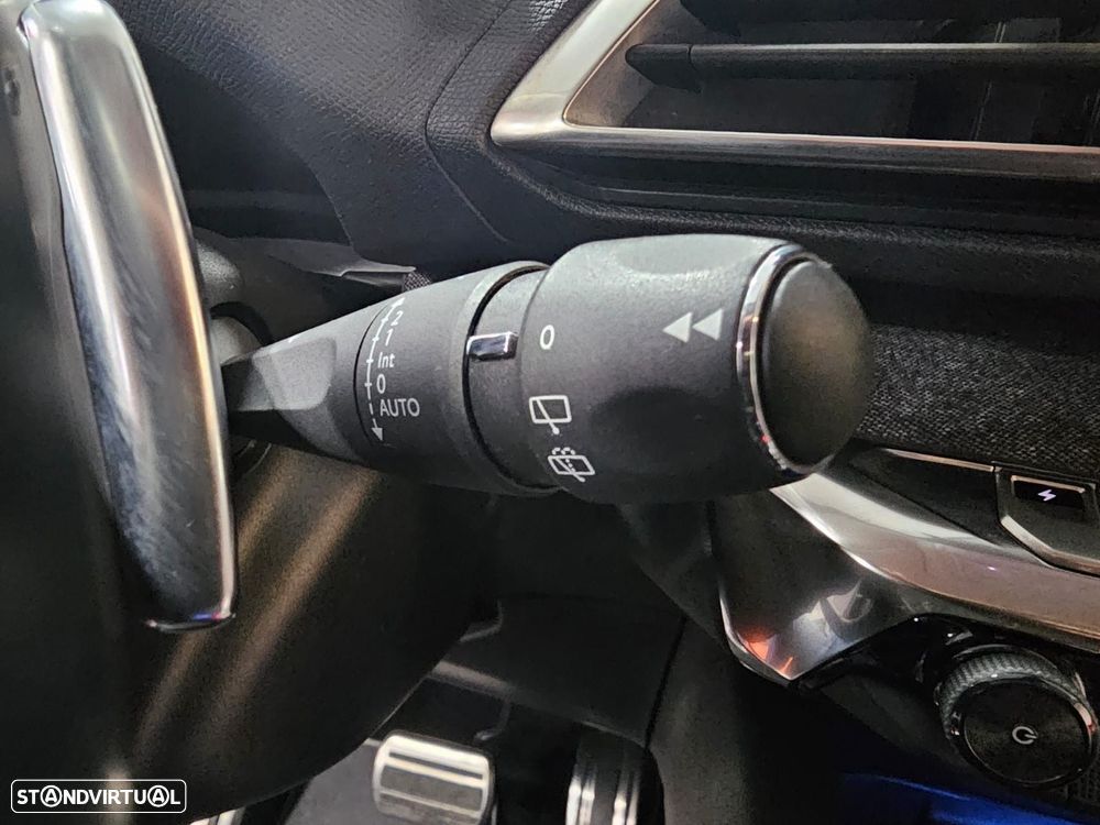 Peugeot 3008 1.6 Hybrid Allure Pack e-EAT8 - 19