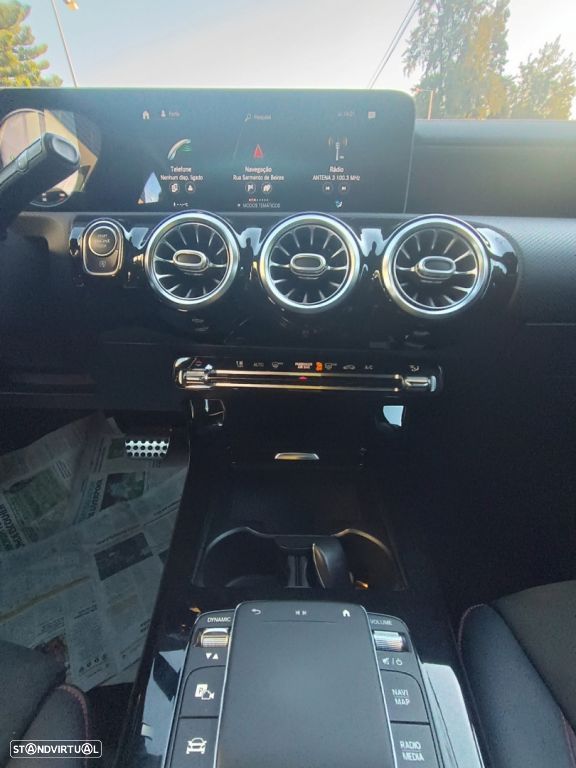 Mercedes-Benz CLA 200 d Shooting Brake AMG Line Aut. - 13