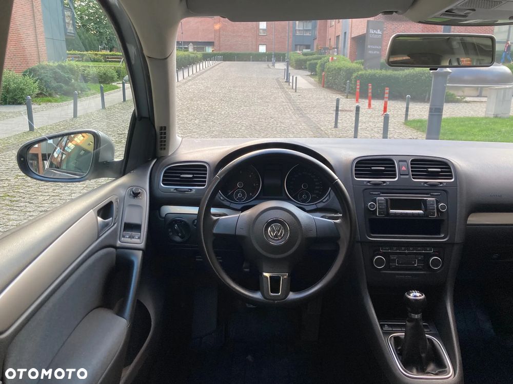 Volkswagen Golf 1.6 TDI DPF Trendline - 16