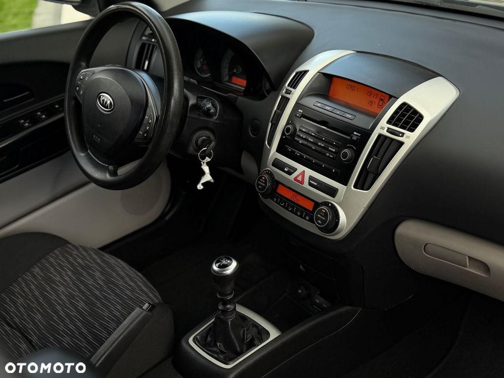 Kia Ceed 1.4 Comfort + - 13