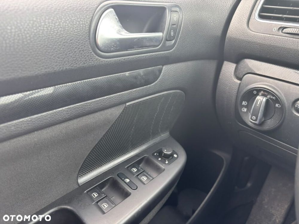 Volkswagen Golf Variant 1.6 TDI DPF Comfortline - 8