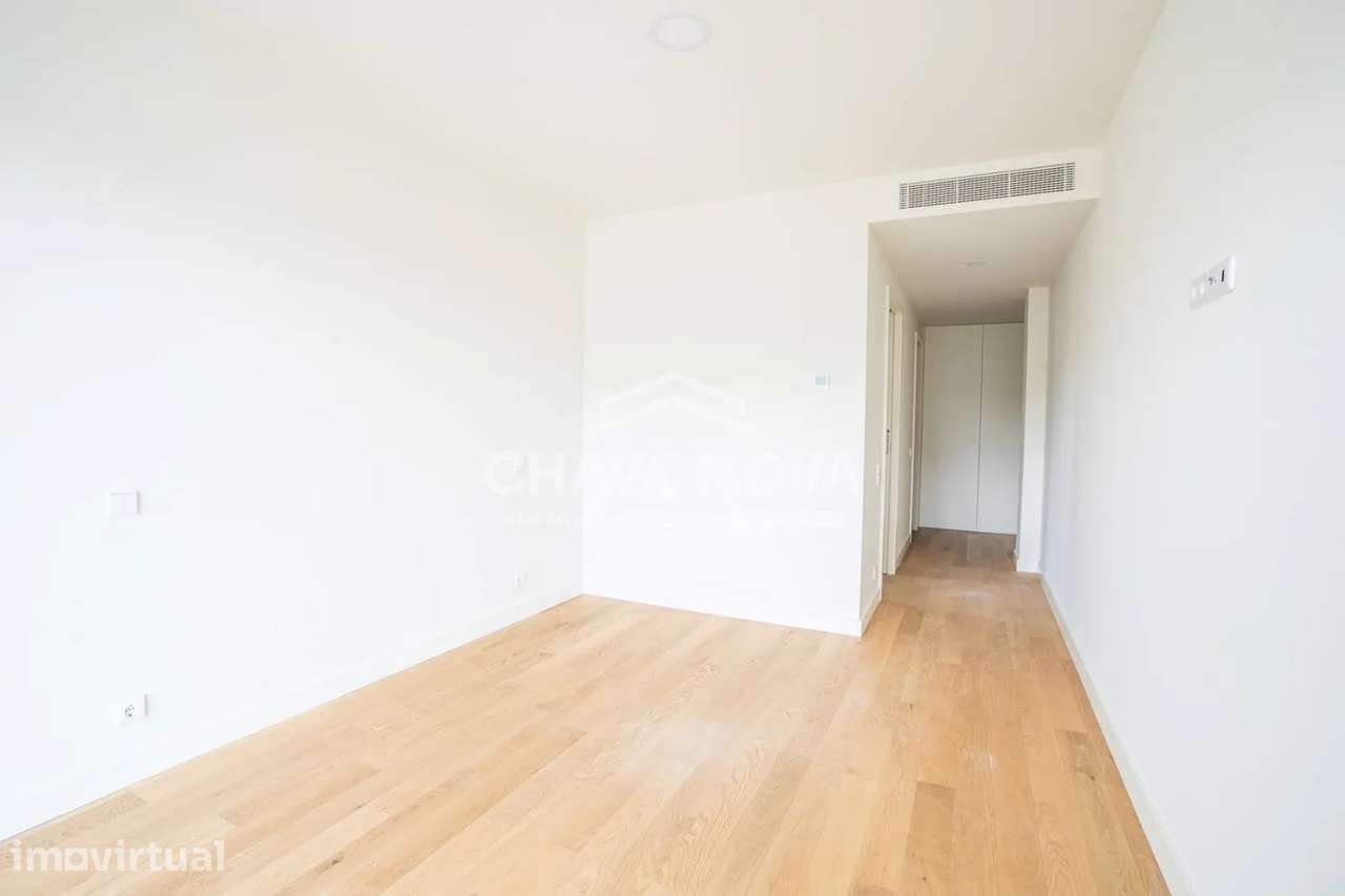 Apartamento alugar T2 Novo – Vista Douro - Vila Nova de Gaia - Grande imagem: 4/12