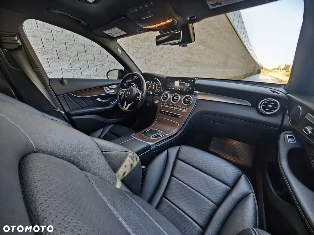 Mercedes-Benz GLC 300 4-Matic - 11