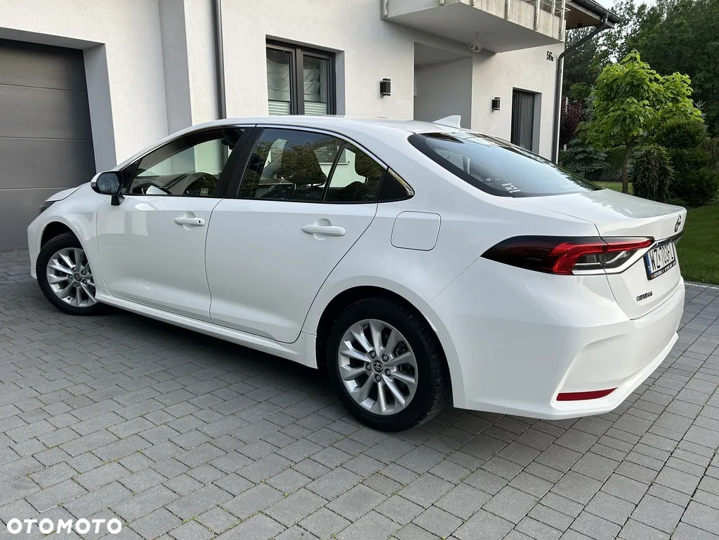 Toyota Corolla - 16
