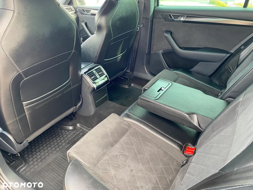 Skoda Superb 2.0 TDI 4x4 Sportline DSG - 16