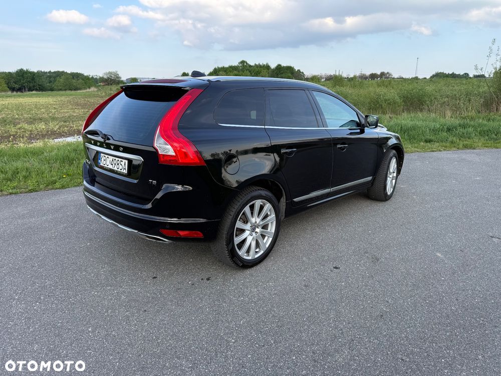 Volvo XC 60 T5 AWD Drive-E Momentum - 6