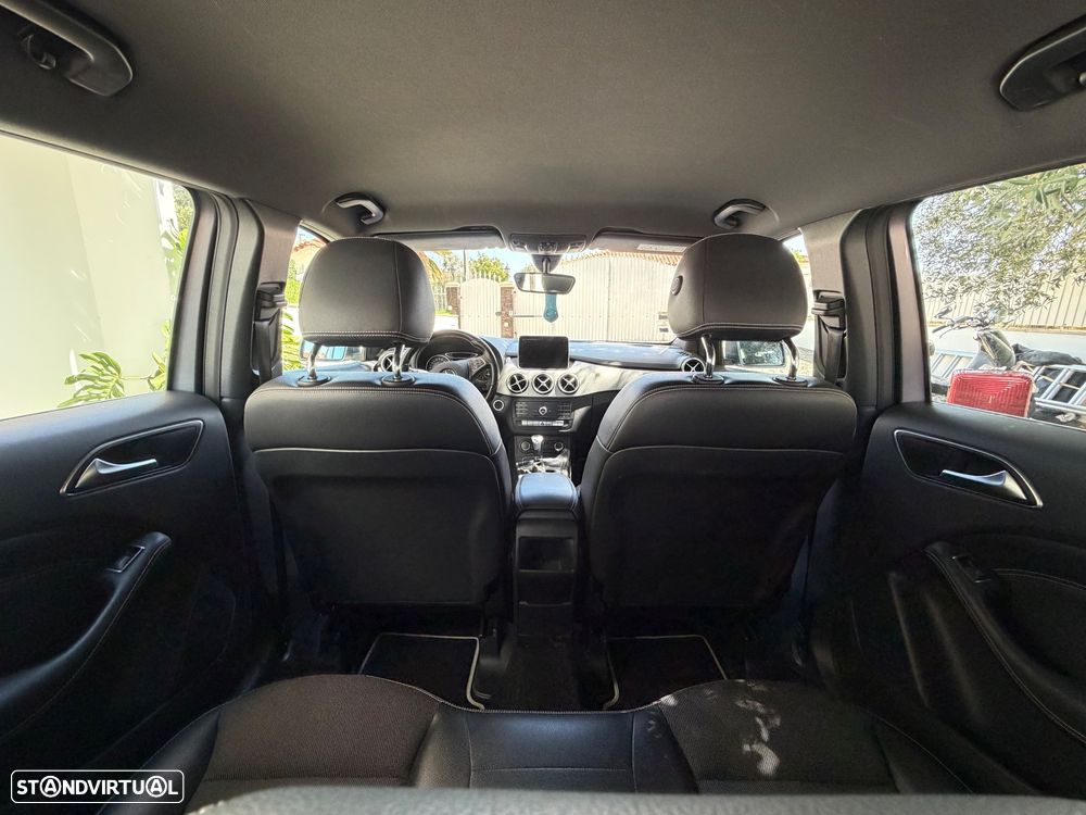 Mercedes-Benz B 180 CDI Urban - 13