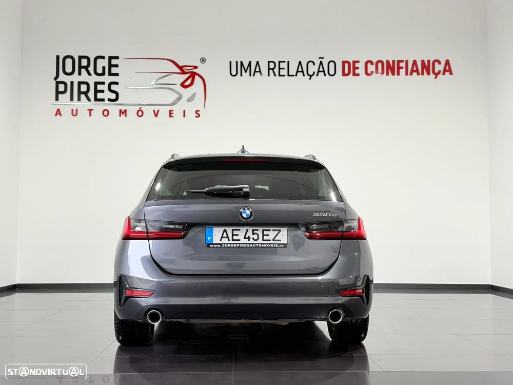 BMW 330 e Corporate Edition Auto - 14