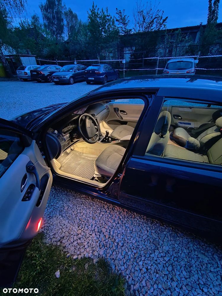 Renault Laguna 1.6 Expression - 38