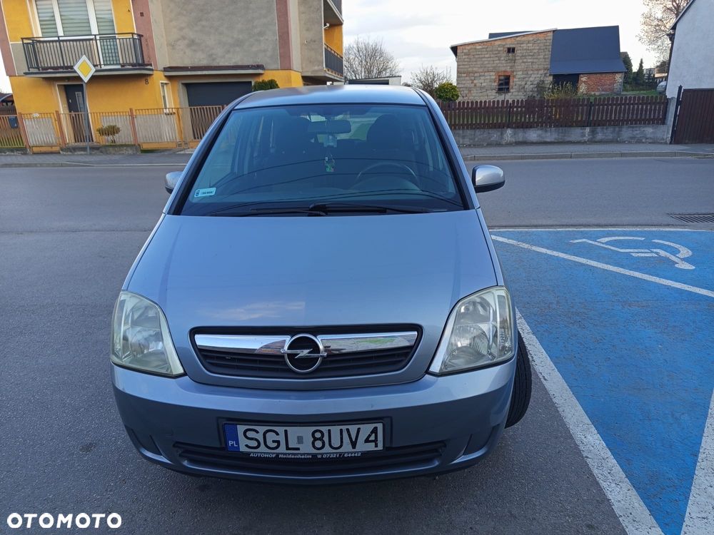Opel Meriva 1.6 16V Essentia - 2