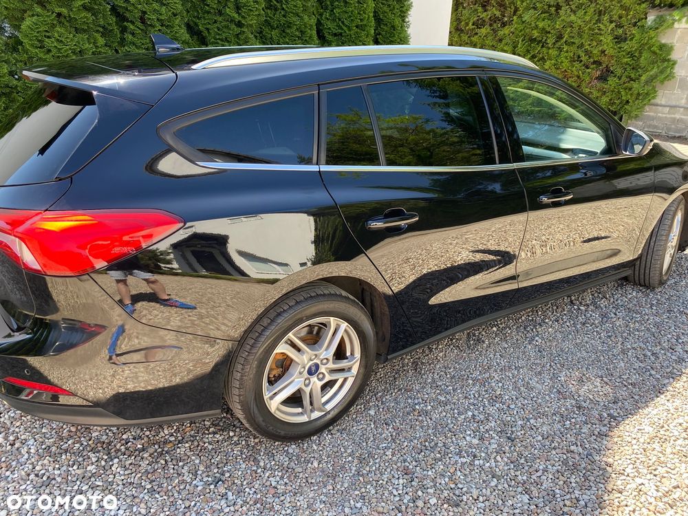 Ford Focus 1.5 EcoBlue STart-Stopp-System TITANIUM - 18