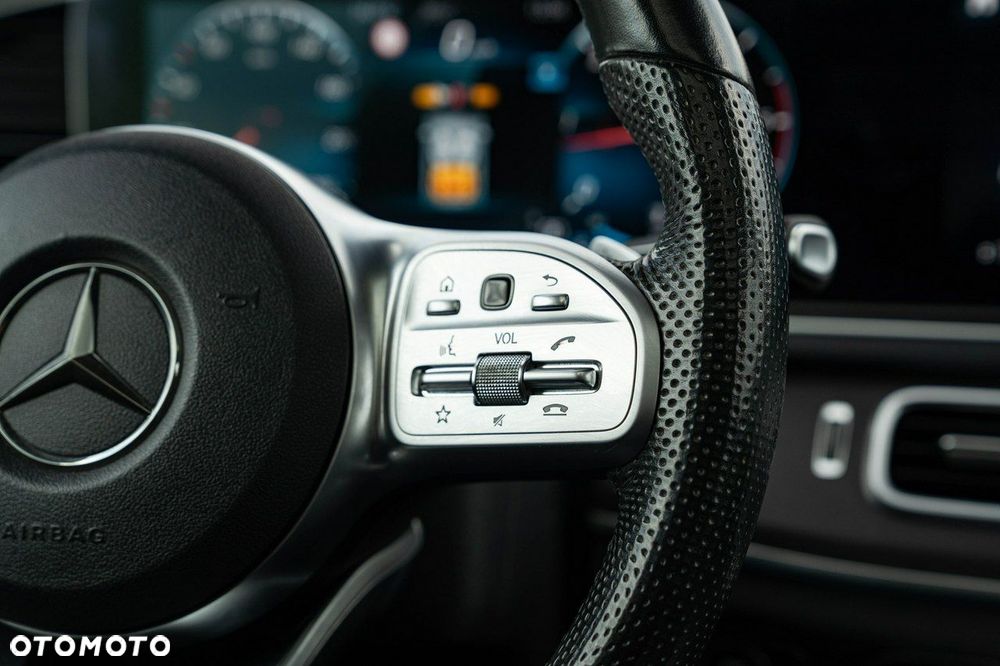 Mercedes-Benz GLE - 27