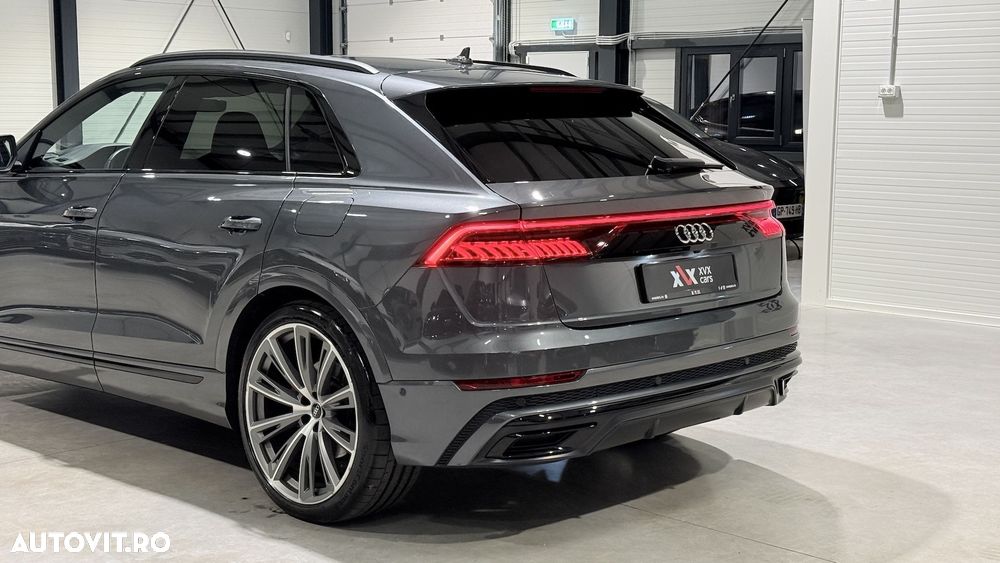 Audi Q8 60 TFSIe quattro tiptronic competition plus - 13
