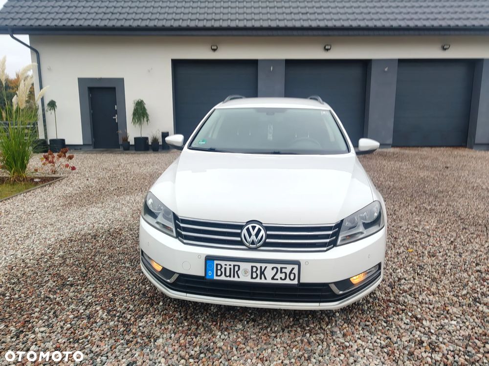 Volkswagen Passat - 17