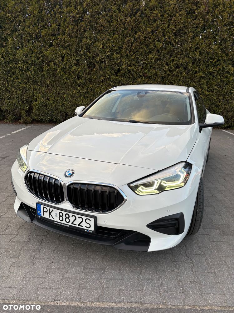 BMW Seria 2 218i - 4