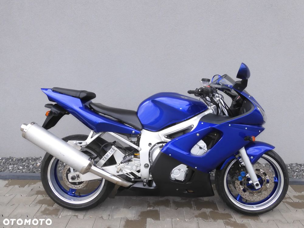 Yamaha R6 - 13