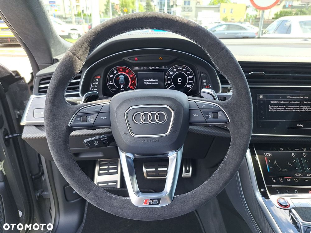 Audi RS Q8 - 24