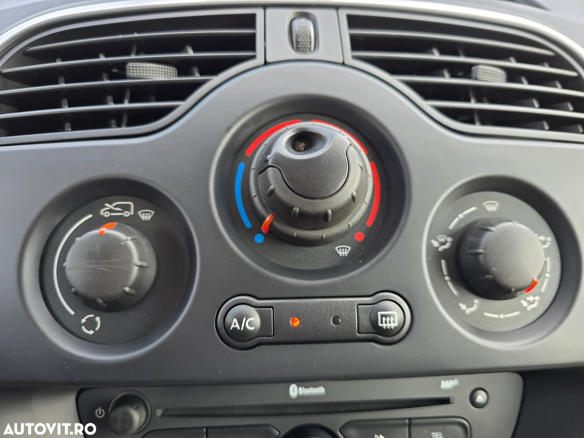 Renault KANGOO - 20