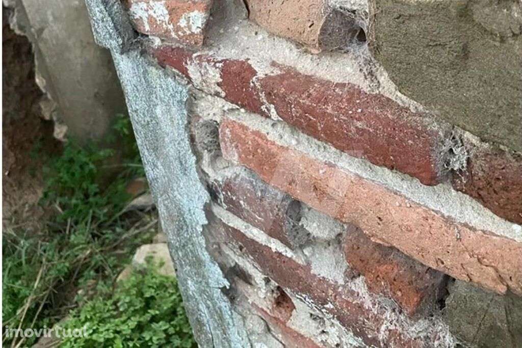 Terreno Misto c/ ruína e dependência agrícola - São Francisco da Serra - Grande imagem: 2/9