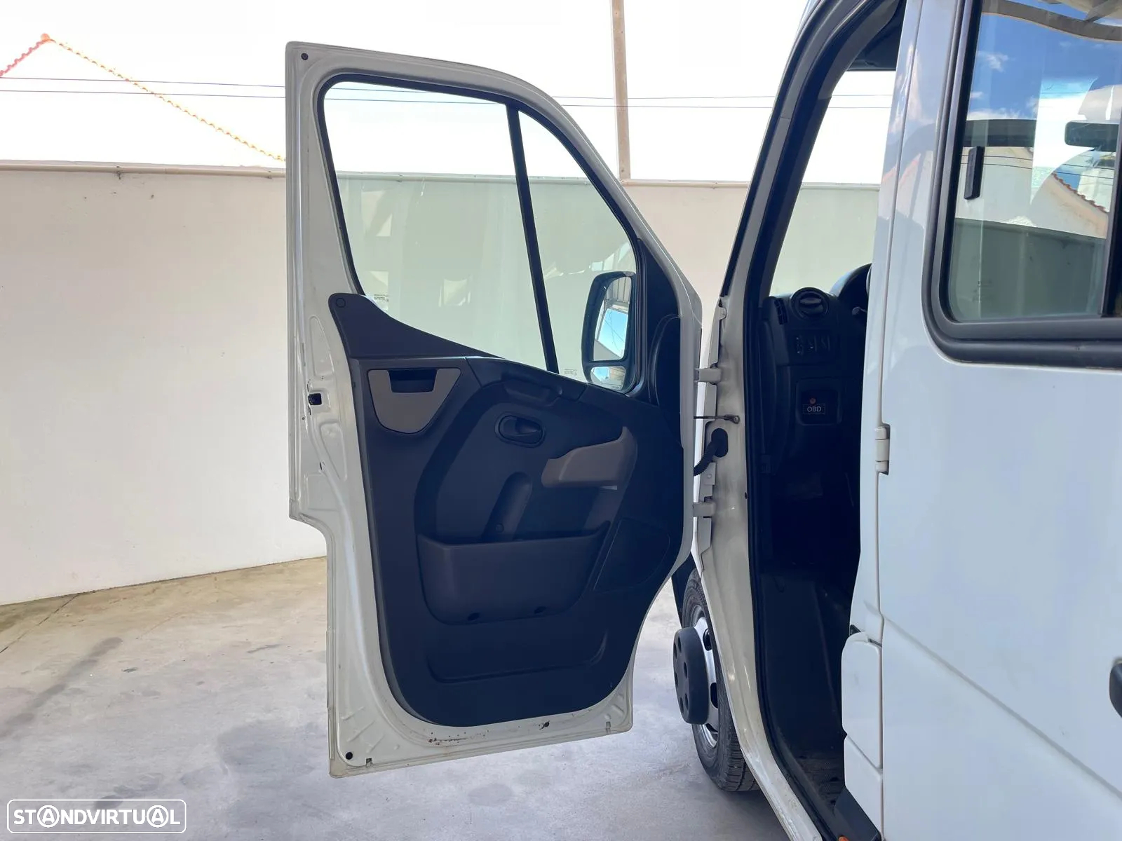Renault Master 2.3 DCI 7LUG c/Báscula - 20