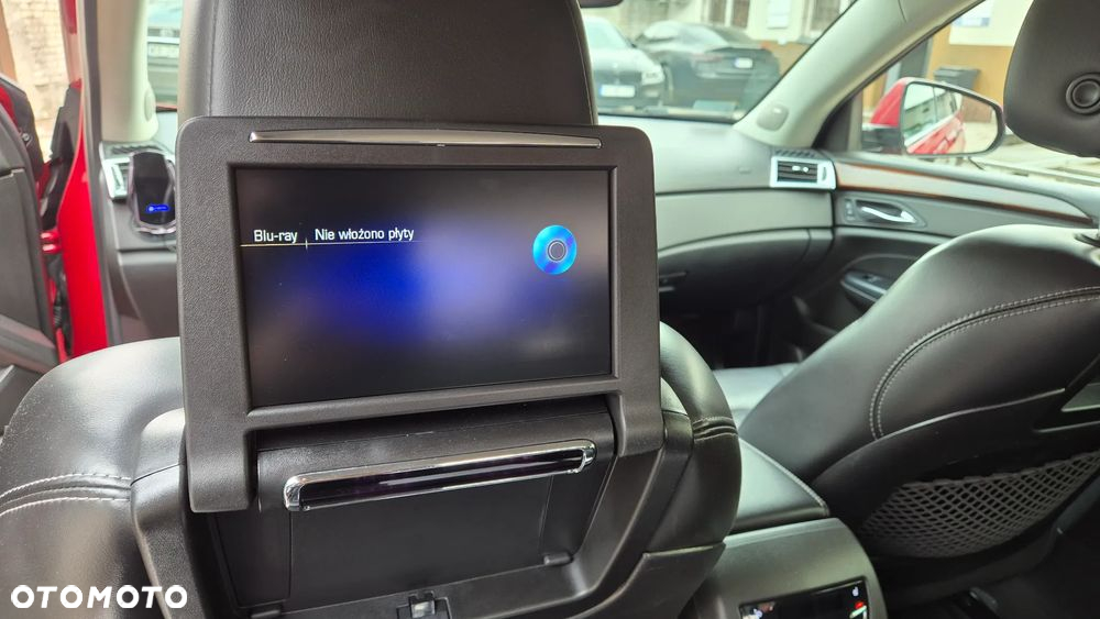 Cadillac SRX - 18