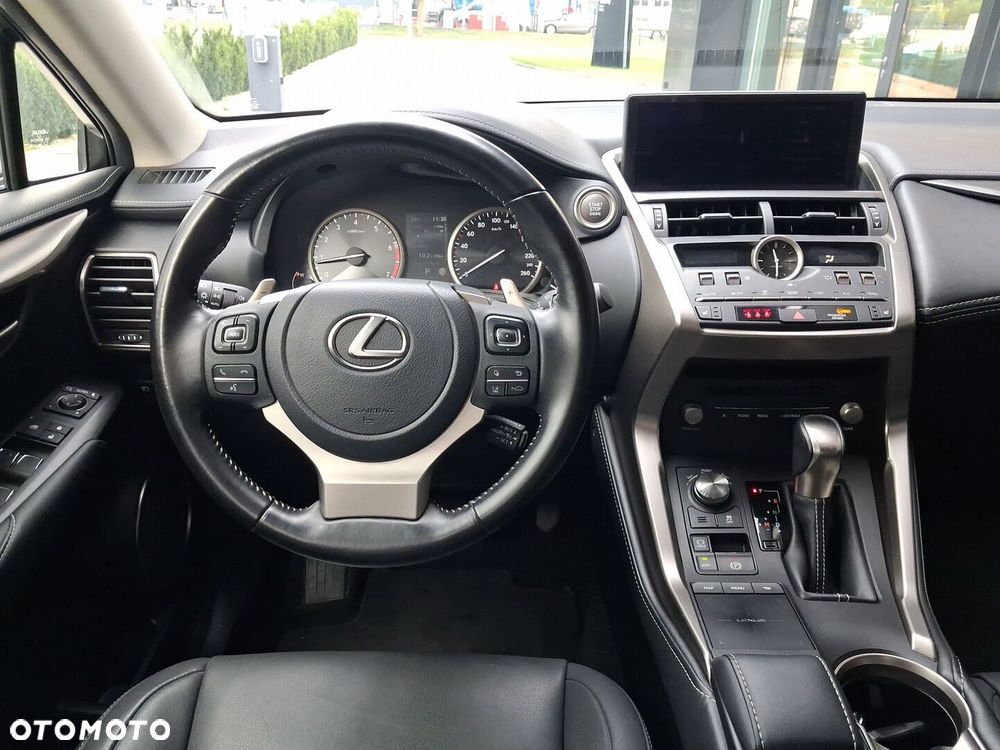 Lexus NX 300 F Impression AWD - 15