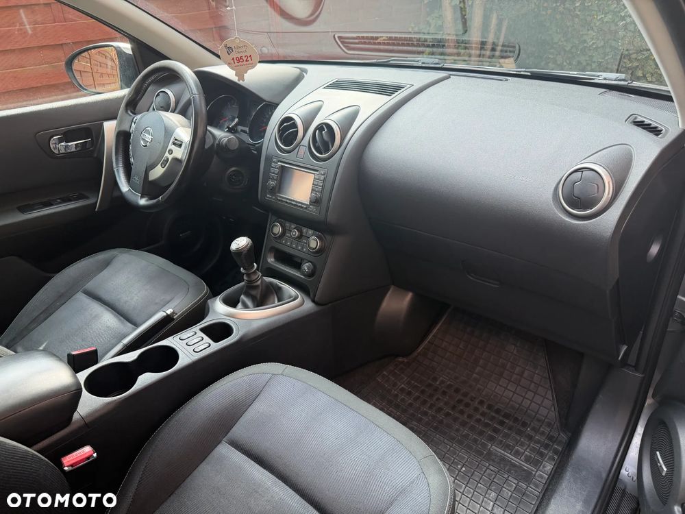 Nissan Qashqai 1.5 dCi Tekna - 8