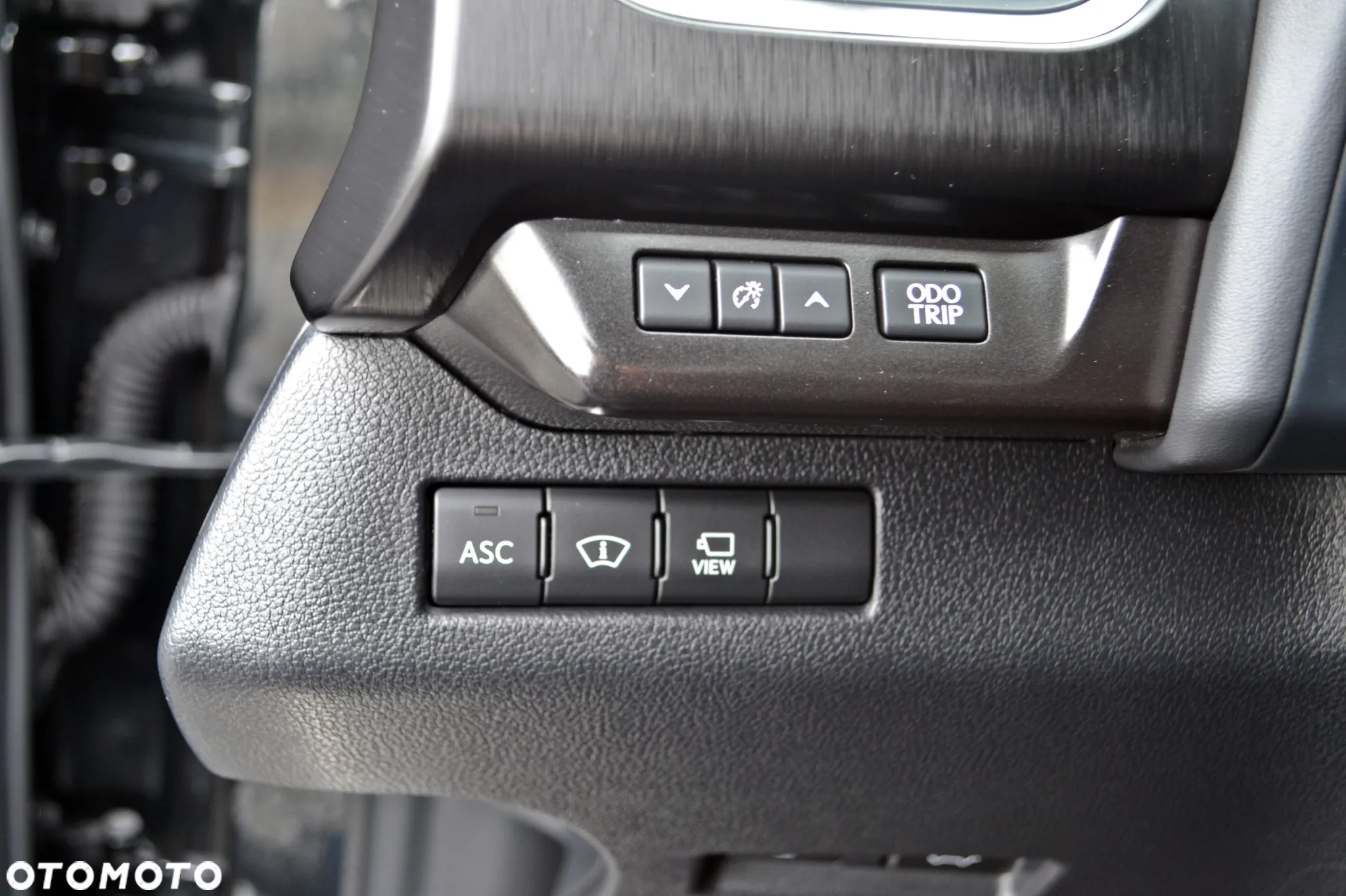 Lexus UX 250h F Sport 2WD - 18