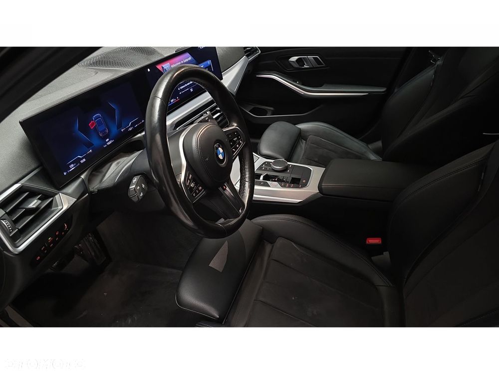 BMW Seria 3 320d xDrive mHEV M Sport - 16