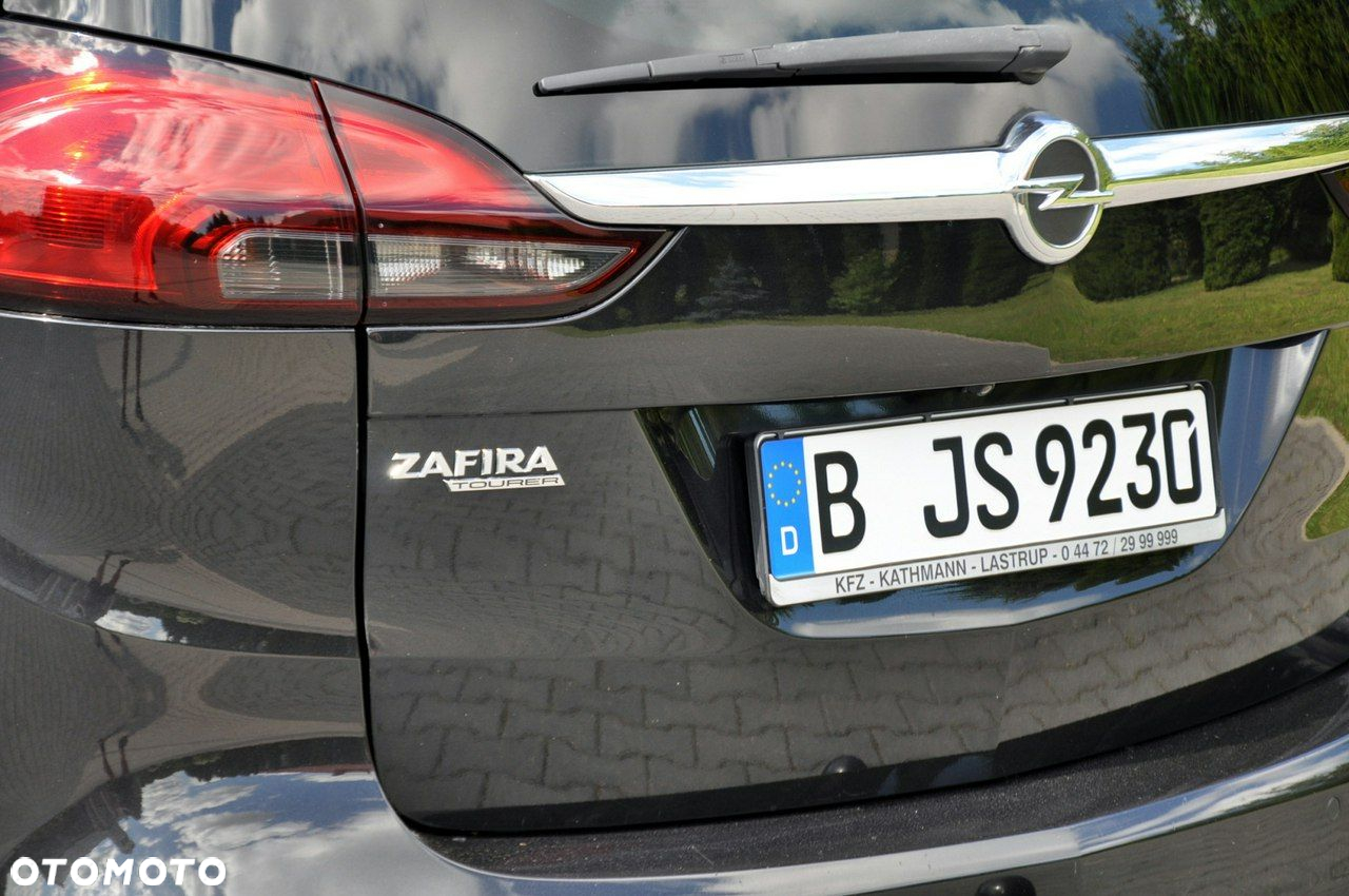 Opel Zafira - 15
